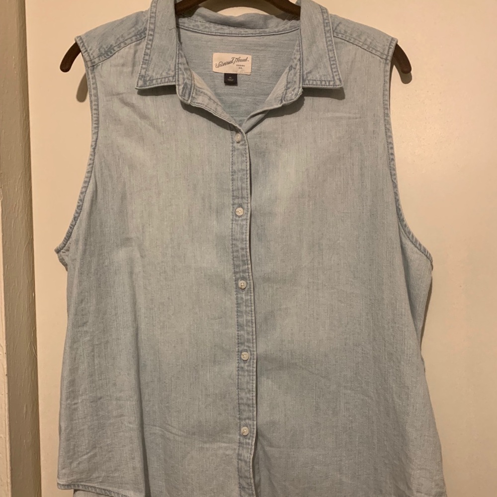 Denim sleeveless button down